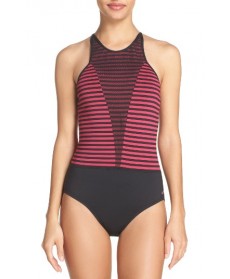 Nike Laser One-Piece Swimsuit - Pink